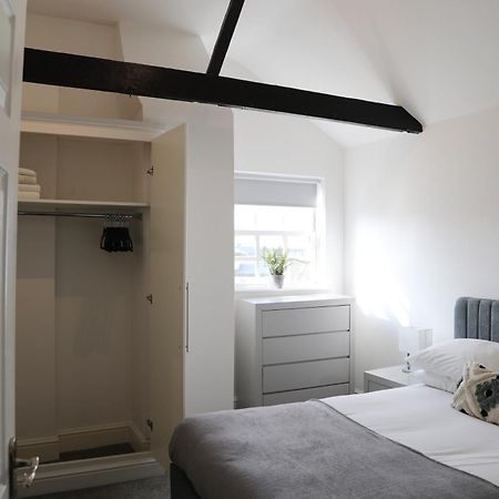 Letting Serviced Apartments - Guards View, ווינדזור מראה חיצוני תמונה