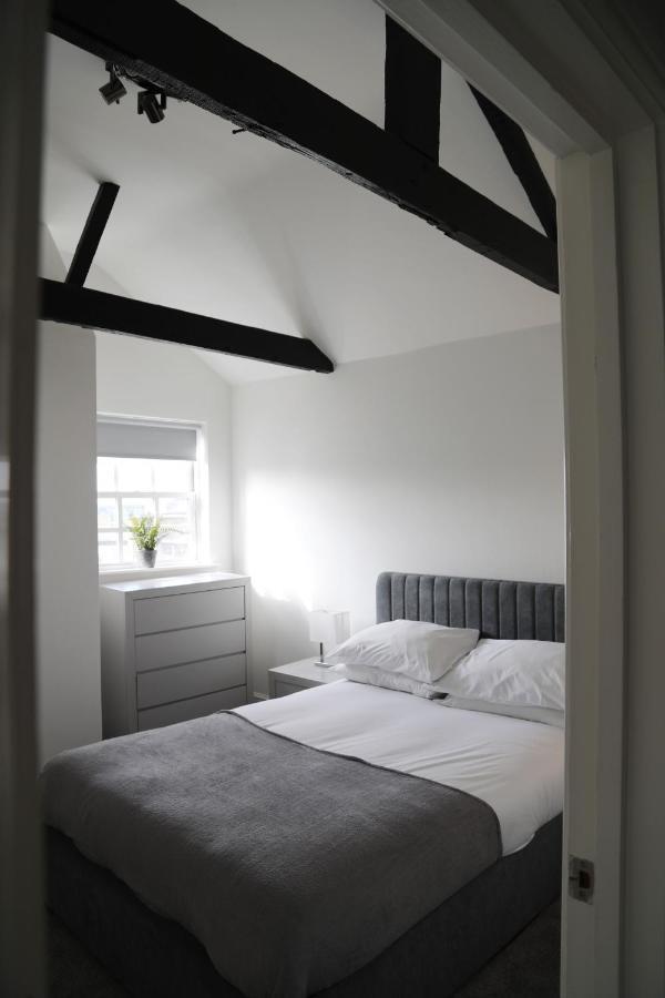 Letting Serviced Apartments - Guards View, ווינדזור מראה חיצוני תמונה